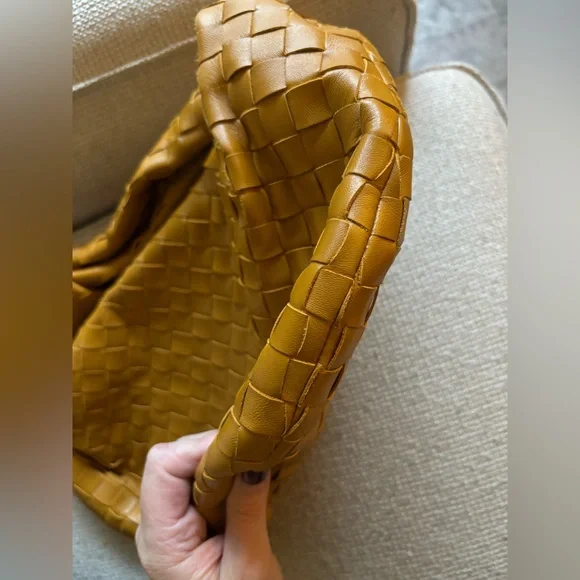 Sold- Bottega Veneta Teen Jodie - Picture 3 of 8